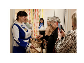 Мастер-класс по изготовлению дидактического пособия  «Посылка от хантыйских ребят»  на Всероссийском форуме «Воспитатели России:  дошкольное образование Югры – 2024».